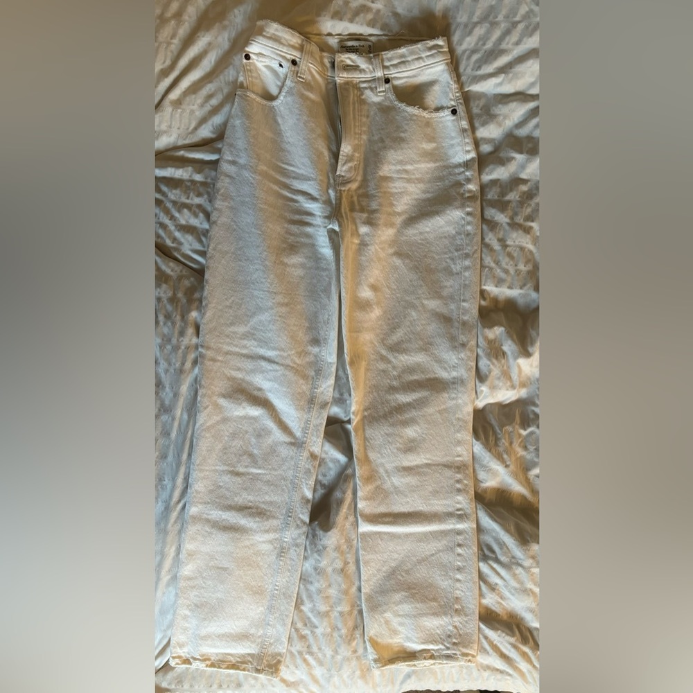 Abercrombie 90s straight ultra high rise